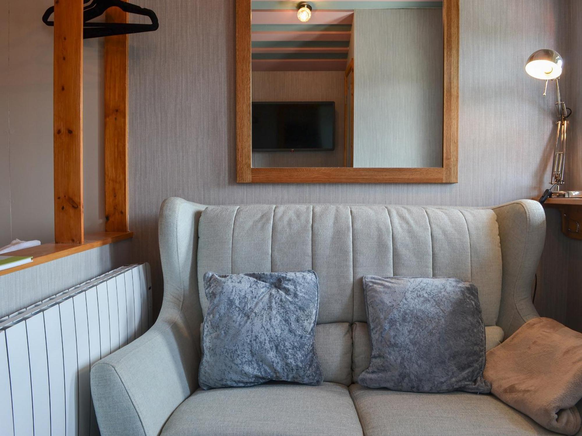 The Rocking Lodge Threlkeld 外观 照片